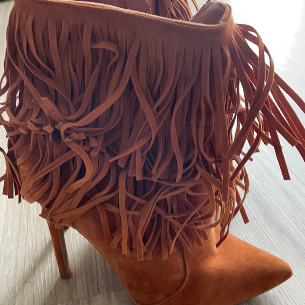 Chic booties